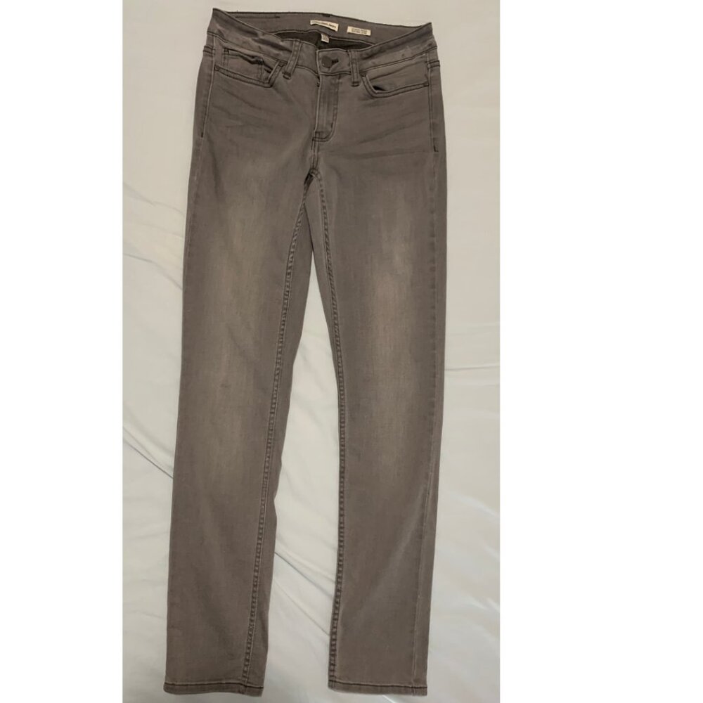 Calvin Klein Ultimate Skinny Jeans Gray